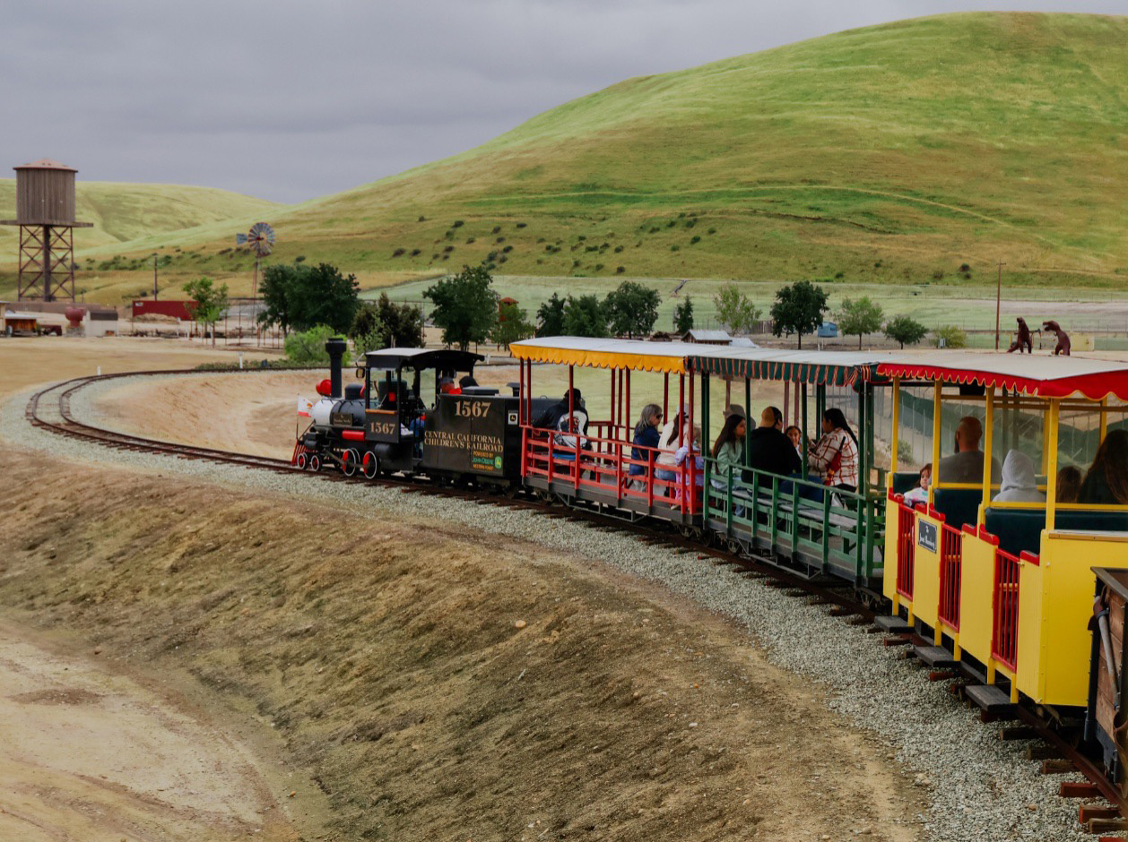 Central California Children's Railroad at CALM Zoo